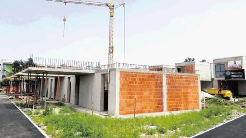 Po dolgih letih zati&scaron;ja je v Mariboru spet zaživela stanovanjska gradnja.