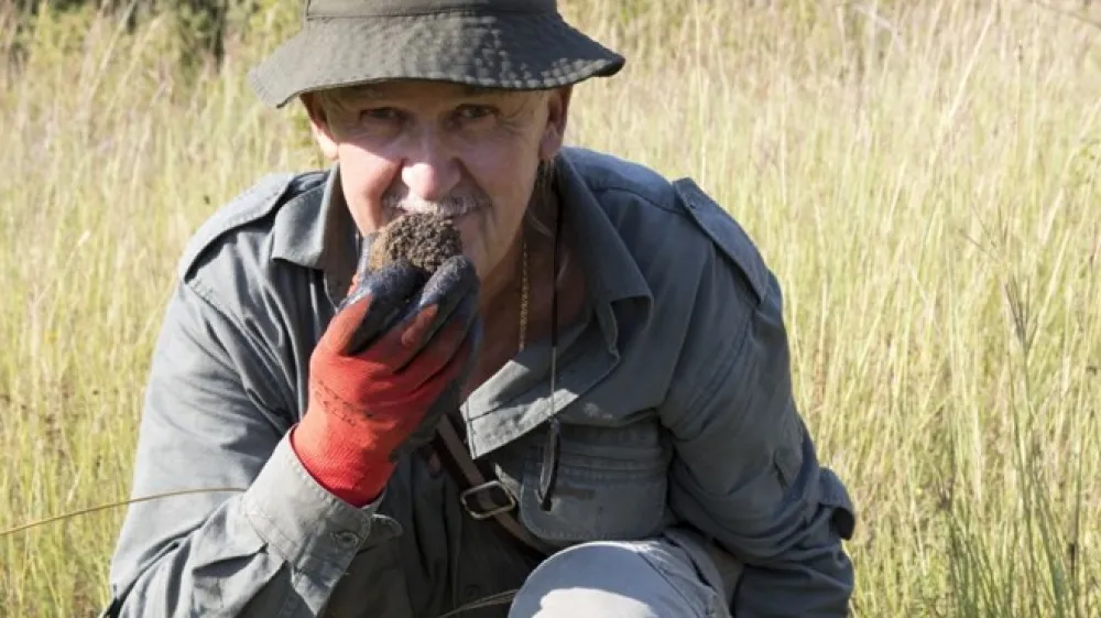 Največji beli tartuf, ki ga je na&scaron;el Branko Čendak, je imel 760 gramov, kupil pa ga je modni oblikovalec Valentino.