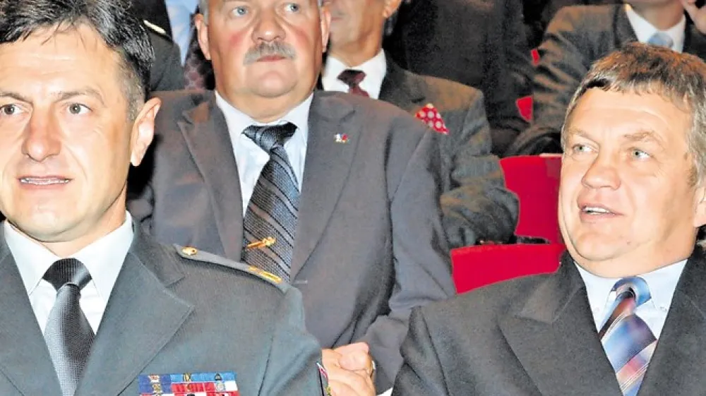 Vinko Beznik (desno) je ustavil Antona Krkoviča (levo).