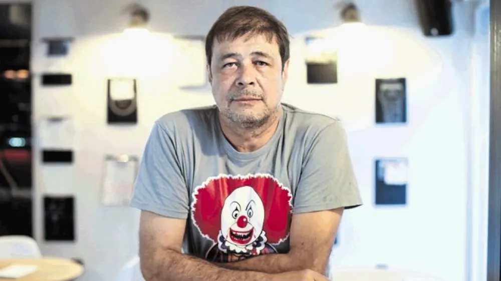 Zlatjan Čučkov je odra&scaron;čal v Skopju, montažo pa je &scaron;tudiral v  Beogradu,  ko je v četrto opravil  sprejemni izpit.