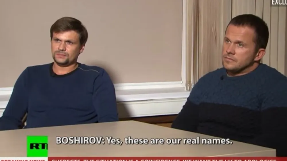 Ruslan Bo&scaron;irov (Anatolij Vladimirovič Čepiga) (levo) in Aleksander Petrov (desno).