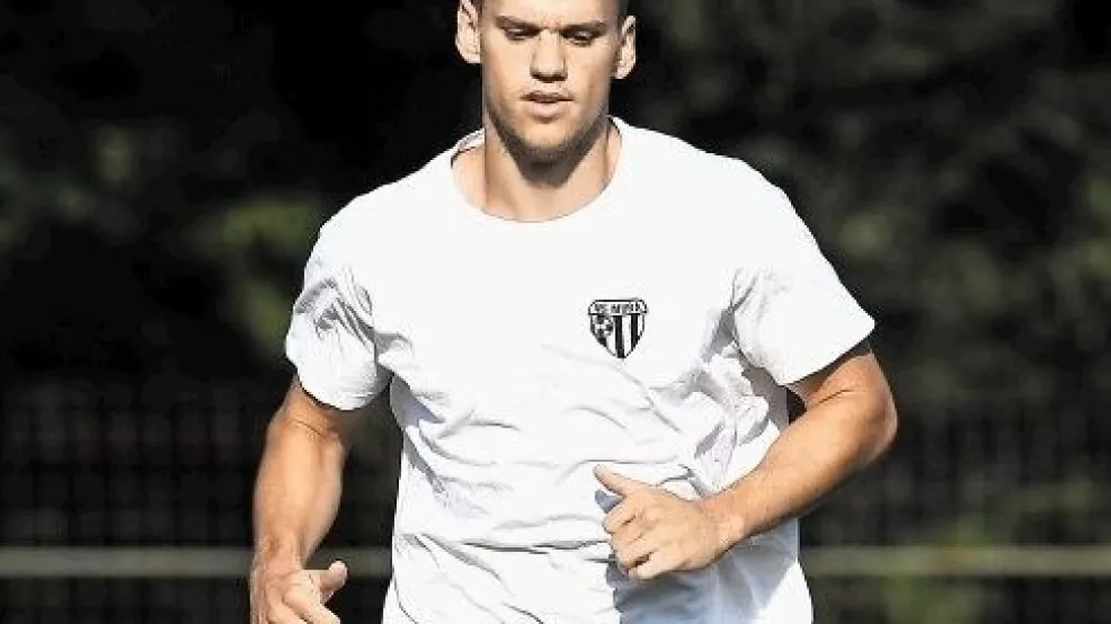 Obetavni Tomi Horvat (Mura) je proti Olimpiji dosegel prva zadetka v članski konkurenci.