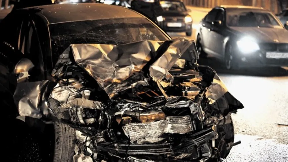 Med vsemi oblikami samomora je tak&scaron;en z motornim vozilom po tuji literaturi okoli 12. mesta in predstavlja 0,2 odstotka vseh oblik takega vedenja.