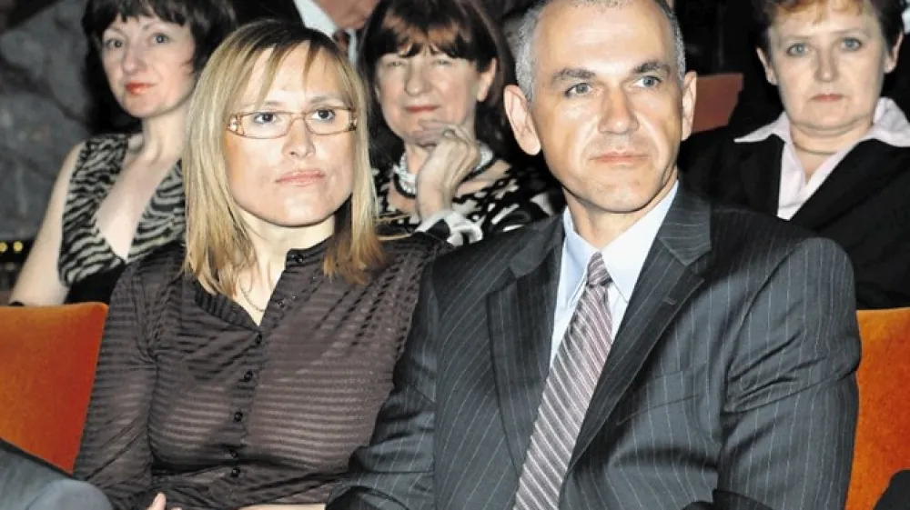 Težko bi trdili, da zakonca Žirovnik sodita v Kanglerju nasproten politični pol.