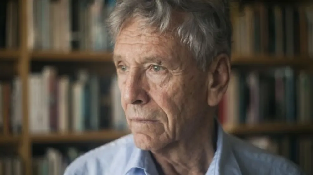 V 80. letu starosti je danes umrl izraelski pisatelj Amos Oz. AP