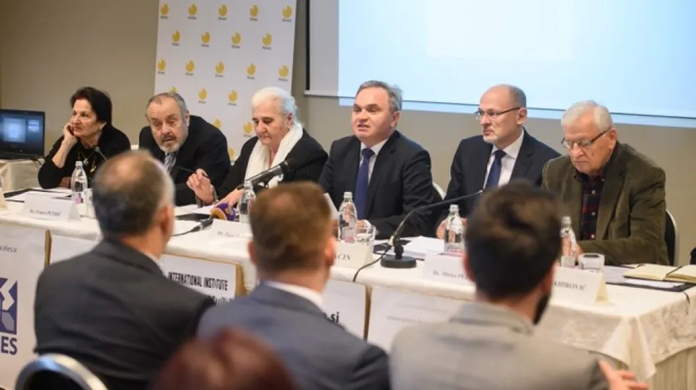 Okrogla miza ob deseti obletnici sprejema resolucije EP o Srebrenici.