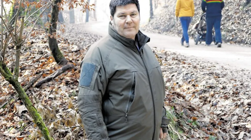 Igor Curk je eden od 17 slovenskih gozdarskih in&scaron;pektorjev. Foto: Franci Kek