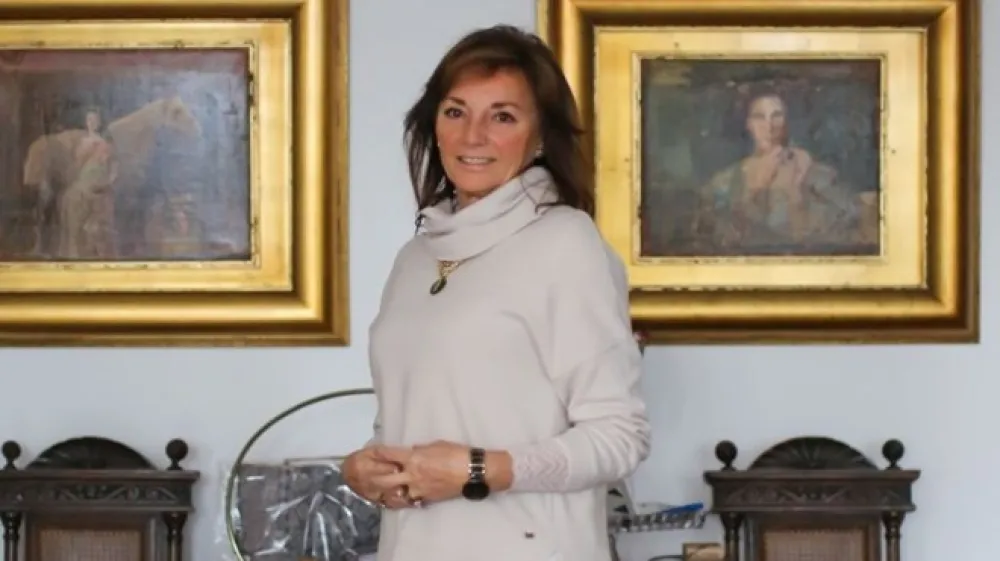 Nata&scaron;a Ko&scaron;ir Mu&scaron;ič: &raquo;Pomembna sta genetika in zadovoljstvo. To, da lepo živi&scaron;. K telovadbi hodim zaradi družbe, na sprehode hodim zato, da se s kom pogovarjam.&laquo; (foto: Bojan Velikonja)