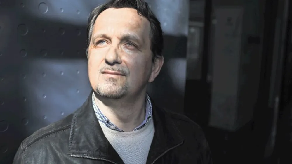 Matjaž Stopin&scaron;ek, tenorist: Vlogo intenzivno ponavljam, dokler nisem na konju, kot rečemo. To je takrat, ko se melodija in teksti začnejo sami pojavljati v mojih mislih, ko recimo vozim ali sem na sprehodu. Takrat vem, da sem na pravi poti, da možgani že akceptirajo, da je vloga že v meni.