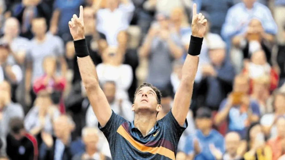 Argentinec Juan Martin Del Potro se je uvrstil v 3. krog turnirja v Parizu.