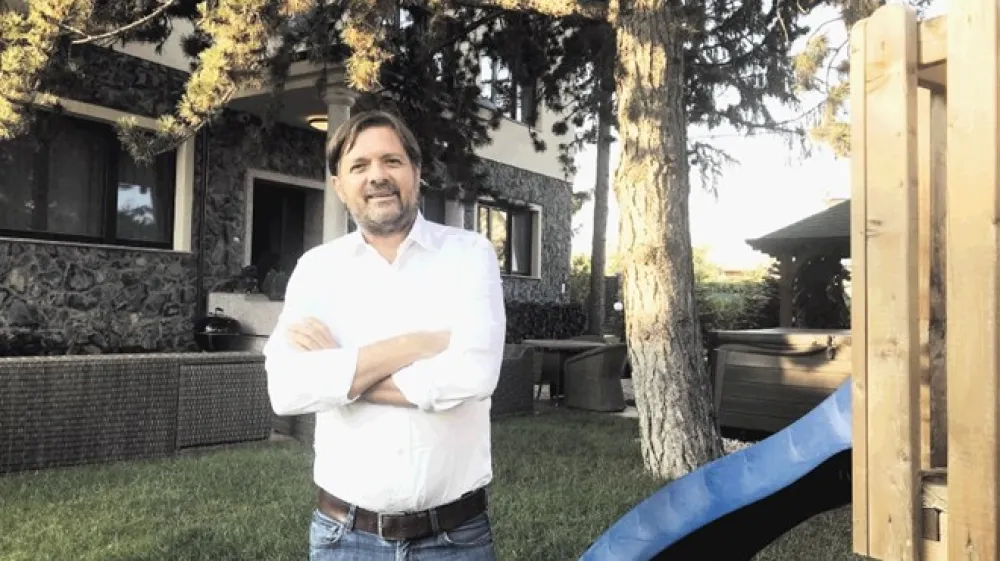 Hi&scaron;a, ki si jo je srbski poslovnež Milan Popović v Zagrebu zgradil zaradi sina Aleksandra, je polna otro&scaron;kih igral.