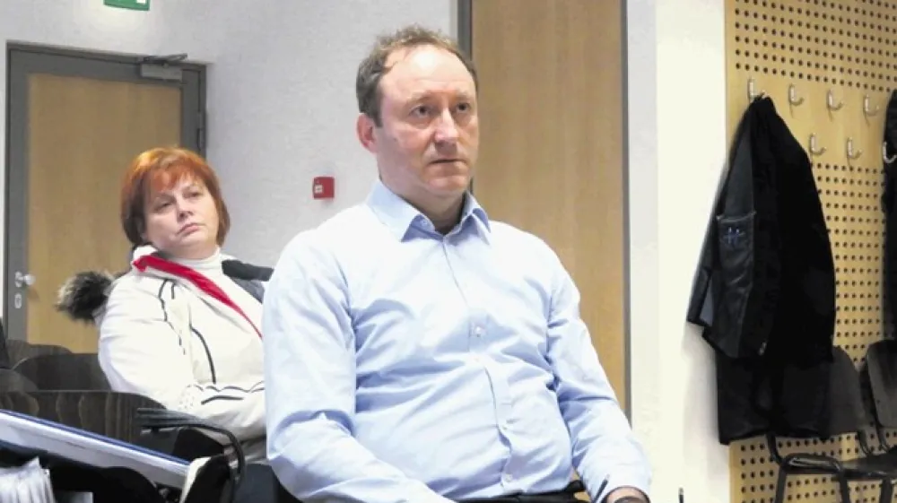 Metka Levačič  je bila nekoč najbolj&scaron;a prijateljica o&scaron;kodovanke, v sodnem postopku pa je postala priča obrambe Stanka Omerzuja.