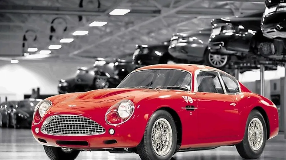 DB4 GT zagato je posebna, na vsega 19 enot omejena serija, ki je zelo iskana  med premožnimi zbiratelji.