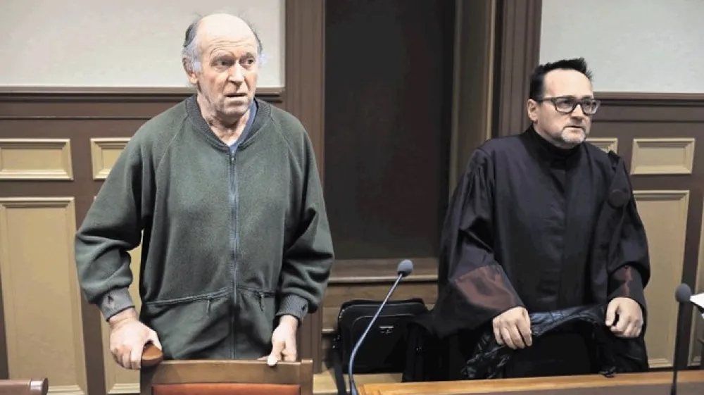 Če bo sodba obveljala in če bo Jože &Scaron;ercer odslužil celotno kazen, bo svoboden, ko bo star čez 80 let.