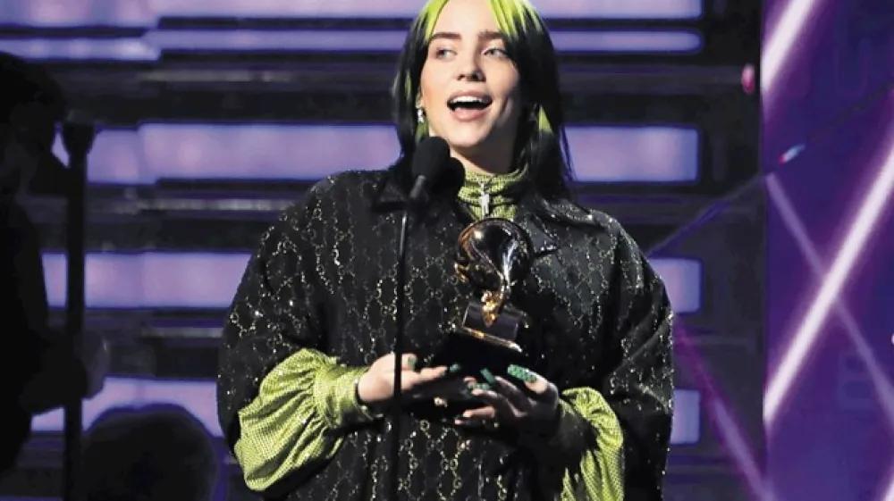 Kljub rosnim 18 letom je Billie Eilish ena od glasbenic z največ grammyji.