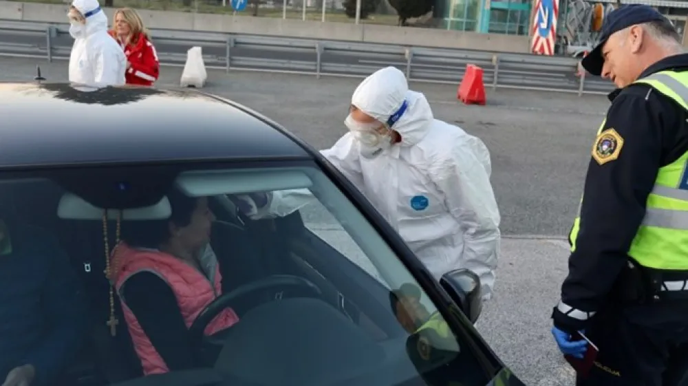 Danes na slovensko-italijanski meji v Vrtojbi.