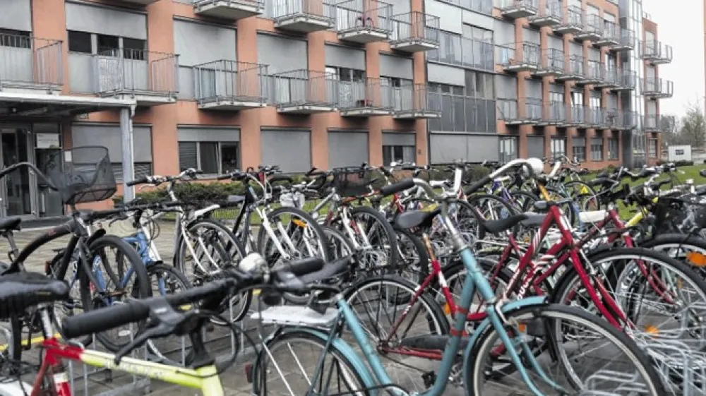 Danes se bodo &scaron;e zadnji &scaron;tudentje primorani izseliti iz dija&scaron;kega doma na Litostrojski cesti.