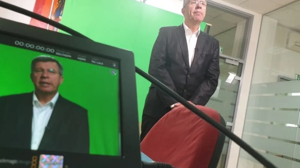 Bo&scaron;tjan Gaberc, direktor podjetja Mikrografika, je izpostavil, da je za podjetja  ključno hitro prilagajanje spremembam, ki ta hip narekujejo pretežno digitalno oziroma elektronsko poslovanje.