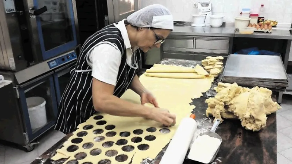 Domače jedi, ki prihajajo iz proizvodnje podjetja Fine Culinar, so večinoma ročno narejene iz prvovrstnih surovin.