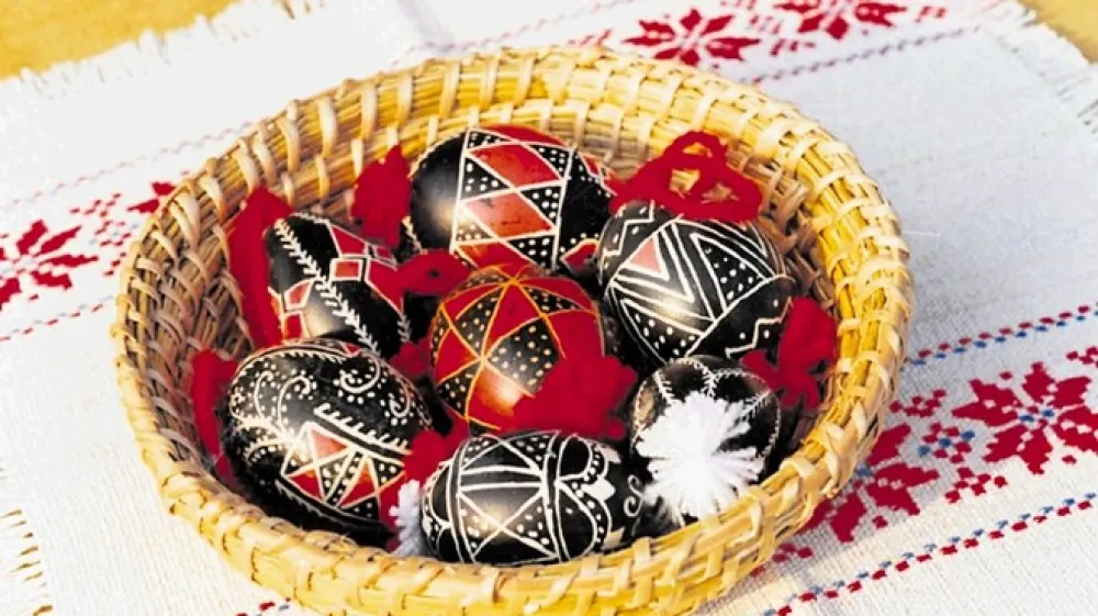 Belokranjske pisanice so prava umetnina in  slovijo kot eni najlep&scaron;ih pirhov na svetu.