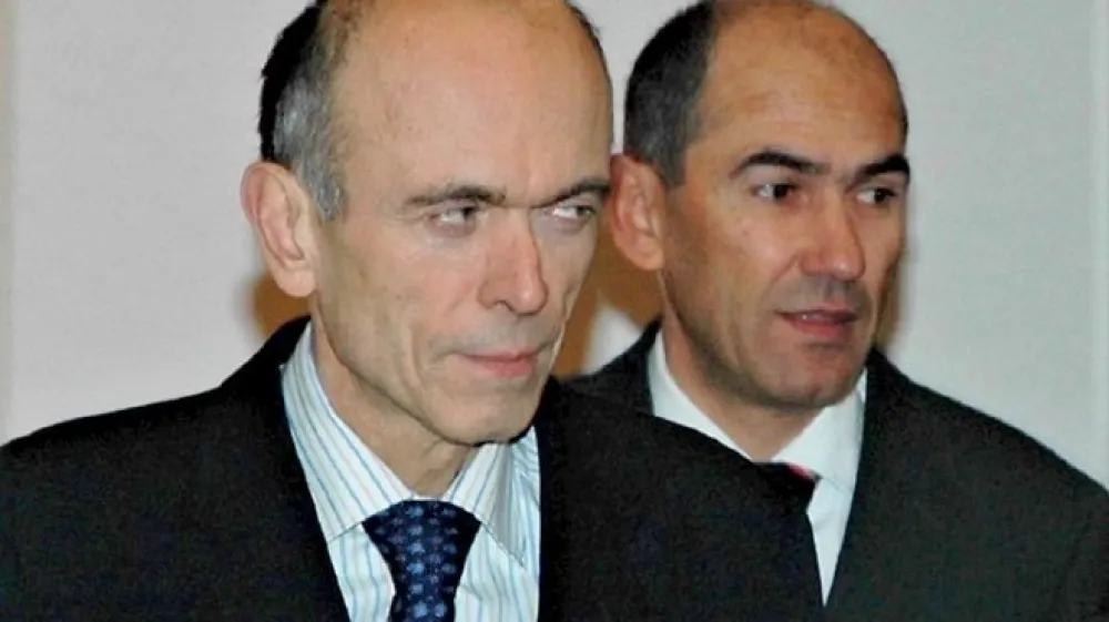 Janez Drnov&scaron;ek je vedel, da mu prislu&scaron;kujejo. Foto: Alenka Žavbi