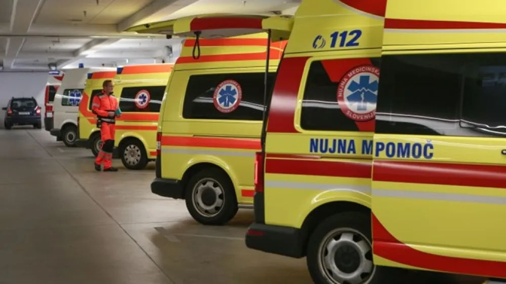 Trinajstletnika so nemudoma odpeljali v bolni&scaron;nico, a mu tudi hitra pomoč ni več pomagala. Nekaj ur zatem, ko se je zgrudil, je umrl. Fotografija je simbolična.