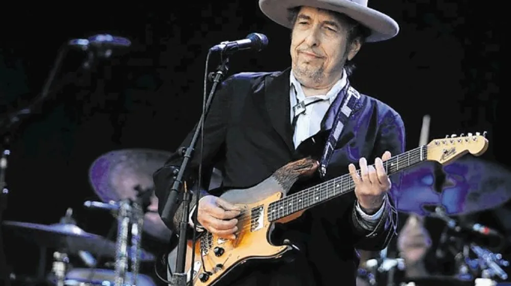 Bob Dylan nikdar ni imel težav s kulturnim bojevni&scaron;tvom in  sentimenti okolice.