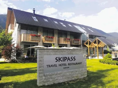 Mama Marija: novi obrazi v kranjskogorskem hotelu