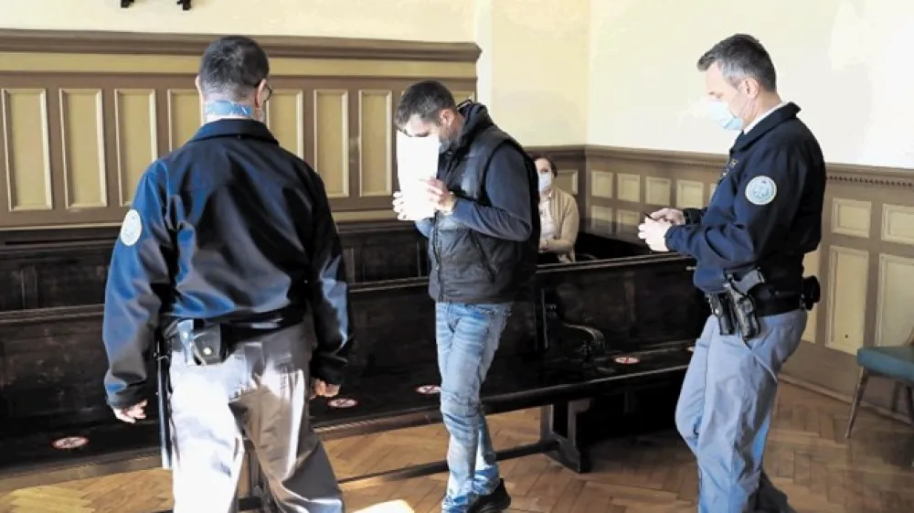 Mnogi bodo verjetno z zanimanjem prisluhnili, kaj bo povedal skesanec Simon Nose.