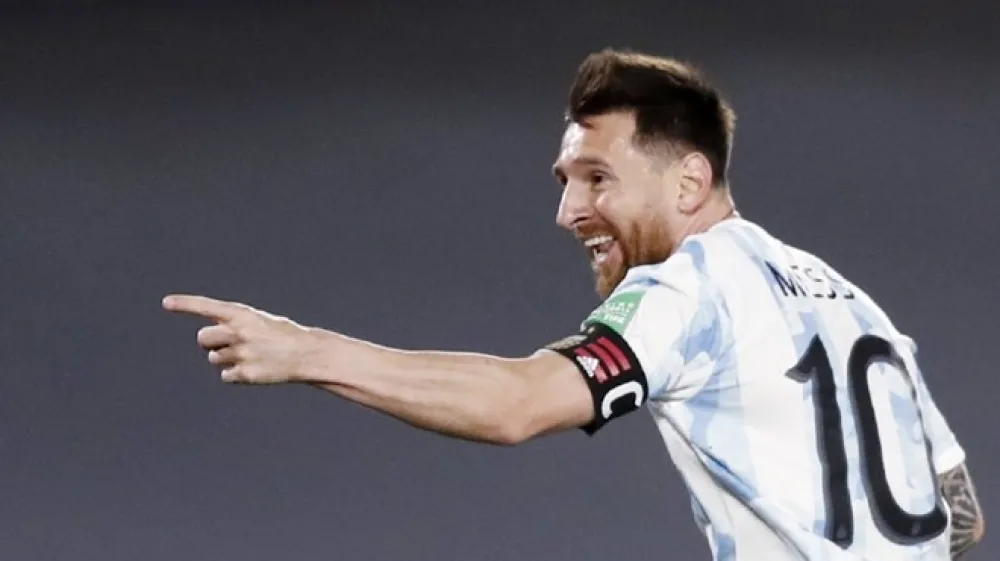 Lionel Messi je za 7,3 milijona dolarjev v Miamiju kupil osmo nadstropje prestižne stolpnice, v katerem je 500 kvadratov veliko stanovanje, s 360-stopinjskim balkonom in z ne najvi&scaron;jo ograjo.