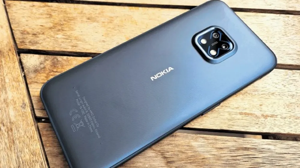 Robustnež nokia xr20