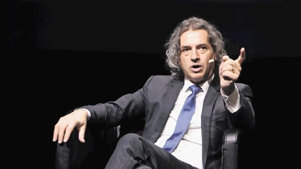 Zanimajo me cilji in ne funkcije, zatrjuje Robert Golob. Ključni  cilj pa je spremeniti  politično kulturo v Sloveniji, tako &raquo;da ne bo temeljila na blatenju in zasmehovanju&laquo;.