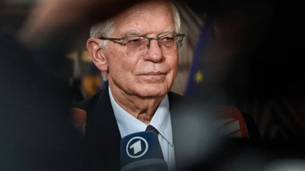 Kakr&scaron;ni koli agresiji na Ukrajino bodo sledile politične posledice in visok ekonomski račun za Rusijo, pravi vodja evropske diplomacije Josep Borrell.