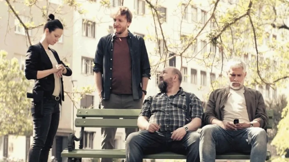 Tudi v nadaljevanki Leninov park v glavnih vlogah nastopajo Sebastian Cavazza, Nika Rozman, Gregor Ču&scaron;in in Matej Puc.