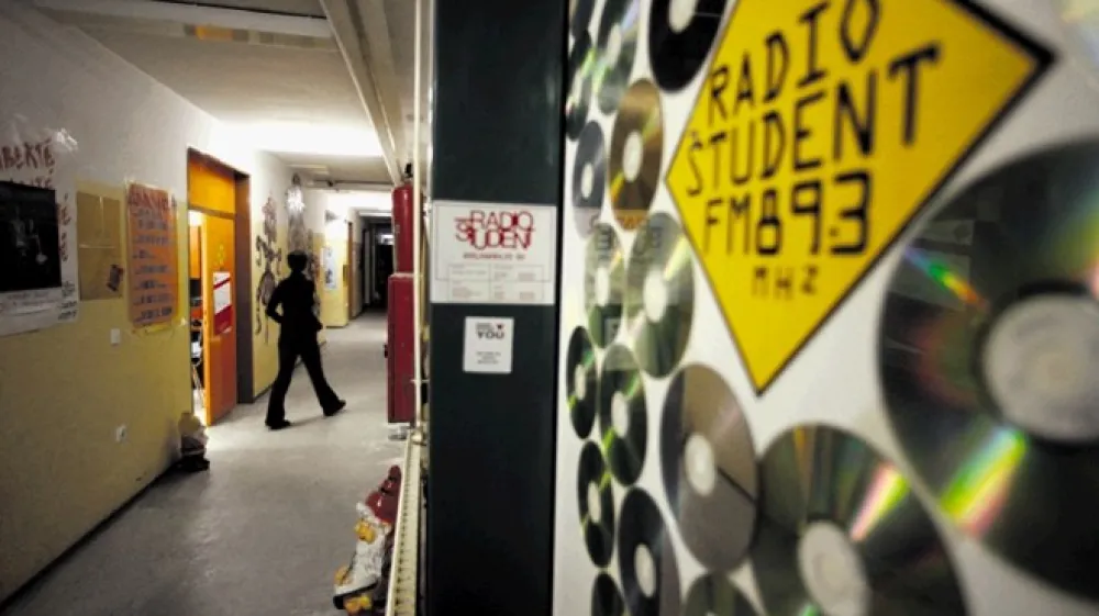 Med organizacijami s področij, za katera je pristojno kulturno ministrstvo, po količini zbranih donacij izstopa zavod Radio &Scaron;tudent, ki so mu podporniki iz dohodnin namenili skupno 30.259 evrov.