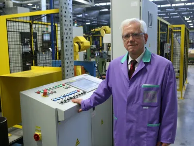 Generalni direktor zlate gazele KLS Ljubno Bogomir Strašek F Tomaž Skale