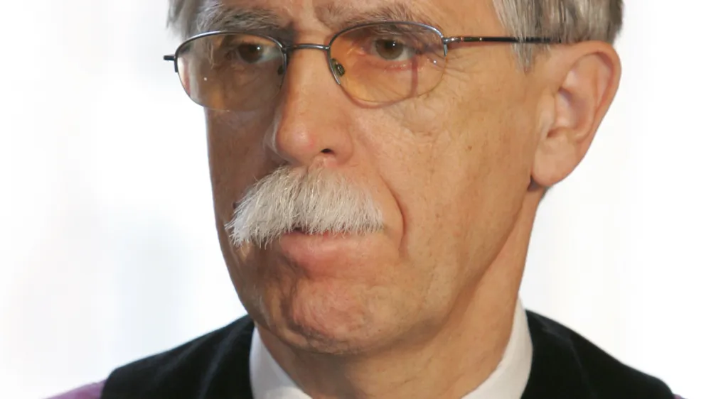  Prof. dr. Ciril Ribičič, ustavni sodnik od 19.12.2000 do 18.12.2009- Ustavno sodiče RS  //FOTO: Bojan Velikonja  OPOMBA: ZA OBJAVO V ČASOPISU DNEVNIK