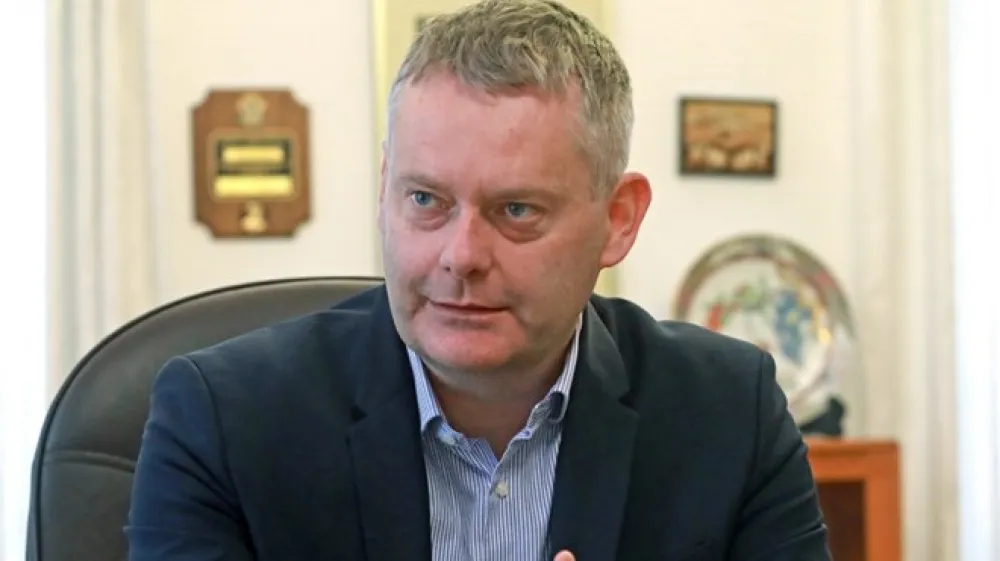 Župan Slovenj Gradca Tilen Klugler je znova dobil najboljšo oceno med župani slovenskih mestnih občin.