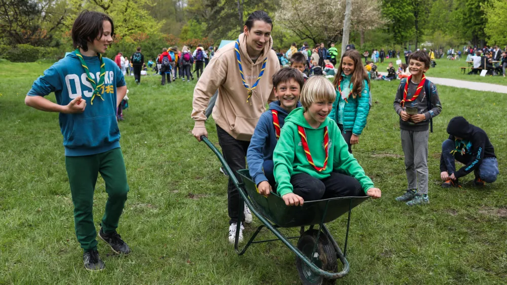 - 23.04.2022 - Taborni&scaron;ki Fe&scaron;tival &ndash; taborniki ob praznovanju dneva Zemlje in obletnice ustanovitve Zveze tabornikov Slovenije, kar sega že v leto 1951. //FOTO: Bojan Velikonja