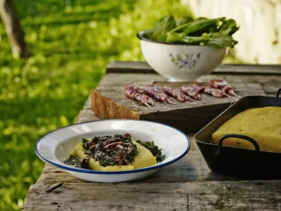 Med prvomajskimi prazniki bo &scaron;e posebno zanimivo v Padni, kjer bo v ospredju domača ponudba oljčnega olja in jedi iz bledeža (blitve). Foto: TZ Portorož