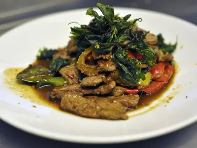 - ilustrativna fotografijatajska jed, serviranje, postreena jed, postreba, azijska hrana, azijska jedAzijska in tajska "fusion" restavracija DA BUDA, ubičeva 1A v Ljubljani -  //FOTO: Toma Zajelnik