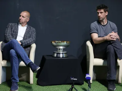 Matej Erjavec, Gašper Vidmar, 2017, film, KZS