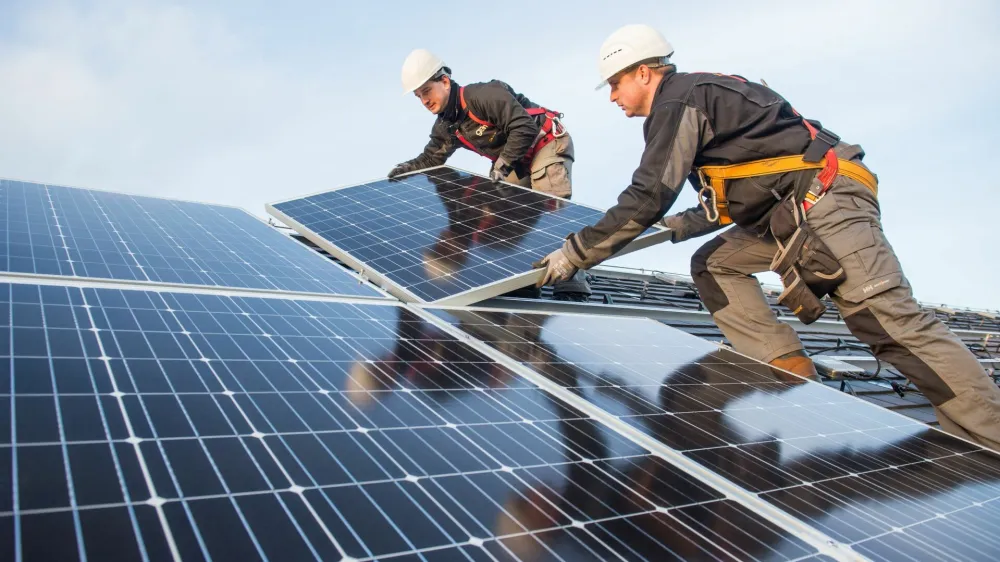 &Scaron;tevilo malih sončnih elektrarn se je v zadnjih petih letih več kot postoterilo.