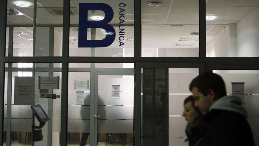  - ilustrativna fotografija - JAVNA UPRAVA - upravna enota//FOTO: Bojan Velikonja 