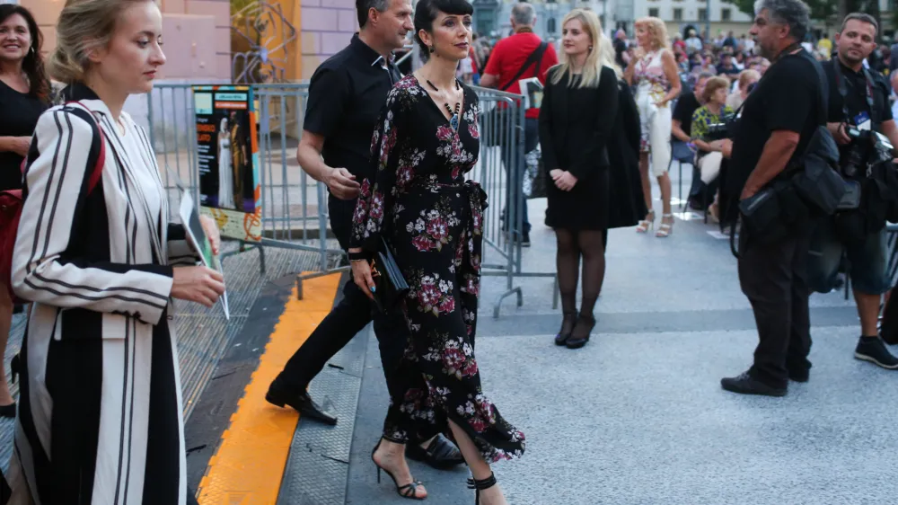 Jerca Legan Cvikl in Milan Cvikl29.06.2018. Festival Ljubljana, otvoritevSFERA MUNDI  POTOVANJE OKROG SVETA LA FURA DELS BAUSOtvoritev 66. Ljubljana Festivala Svetovna premiera//FOTO: Bojan Velikonja