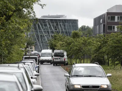 - 26.05.2014 - Brdo - Večna pot 113 - novi objekti FKKT - FRI Univerze v Ljubljani - Fakulteta za kemijo in kemijsko tehnologijo ter Fakulteta za računalnitvo in informatiko,   //FOTO: Luka Cjuha.