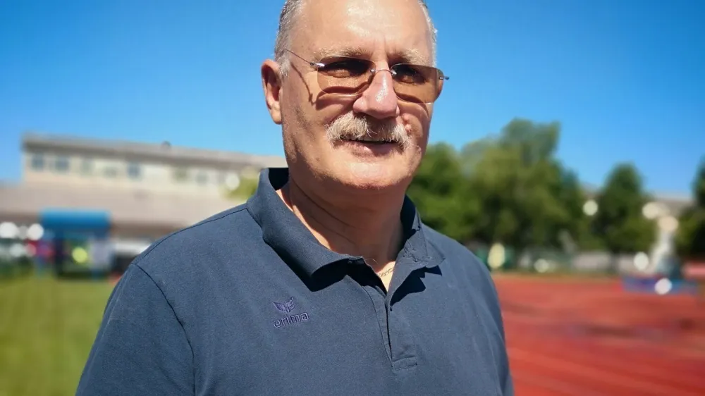 jezernik gasilski časnik