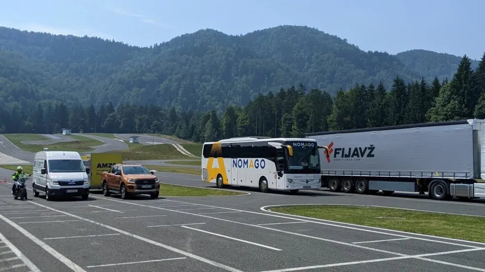 preventivna akcija AVP na Vranskem, varnost voznikov tovornih vozil in avtobusov 