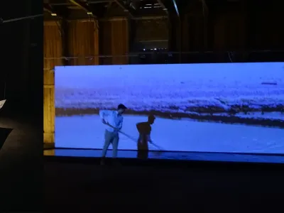 Da ne bo solinarstvo na Sečoveljskih solinah izumrlo, razstava v Cukrarni spodbuja ustanovitev solinarske šole.
Foto:&nbsp;Tatjana Capuder Vidmar