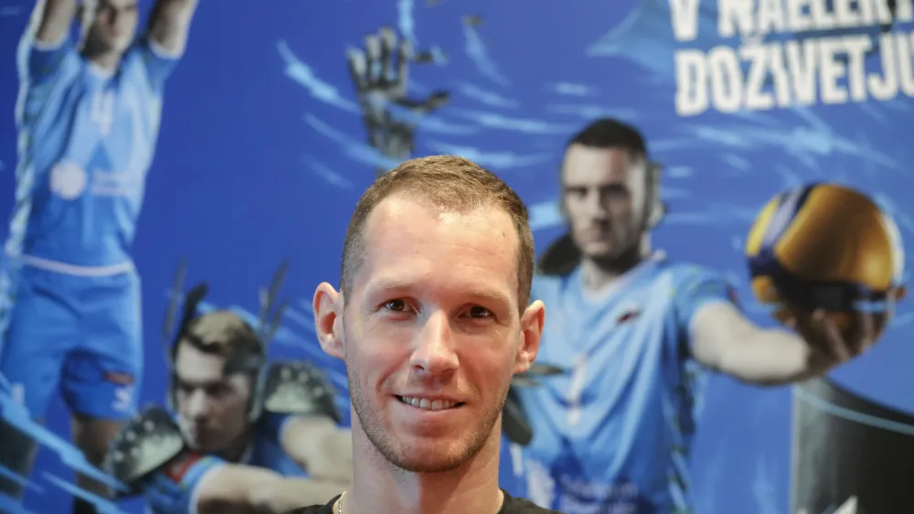 Tine Urnaut- 19.7.2022 - Tiskovna konferenca odbojkarske zveze //FOTO: Jaka Gasar